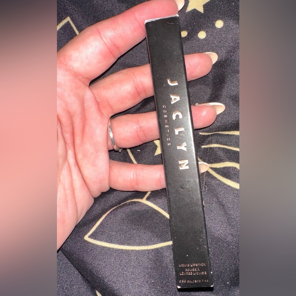 Jaclyn Cosmetics Liquid Lipstick - Fiesty